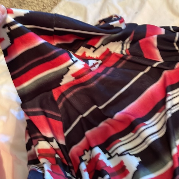 2 Womens Sweaters. L & M/L - Picture 5 of 5